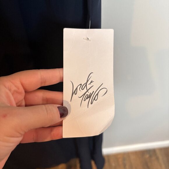 NWT Patra navy blue embellished illusion gown - Picture 3 of 7